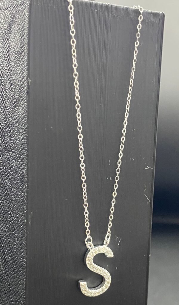 Cadena de letras en plata - Image 17