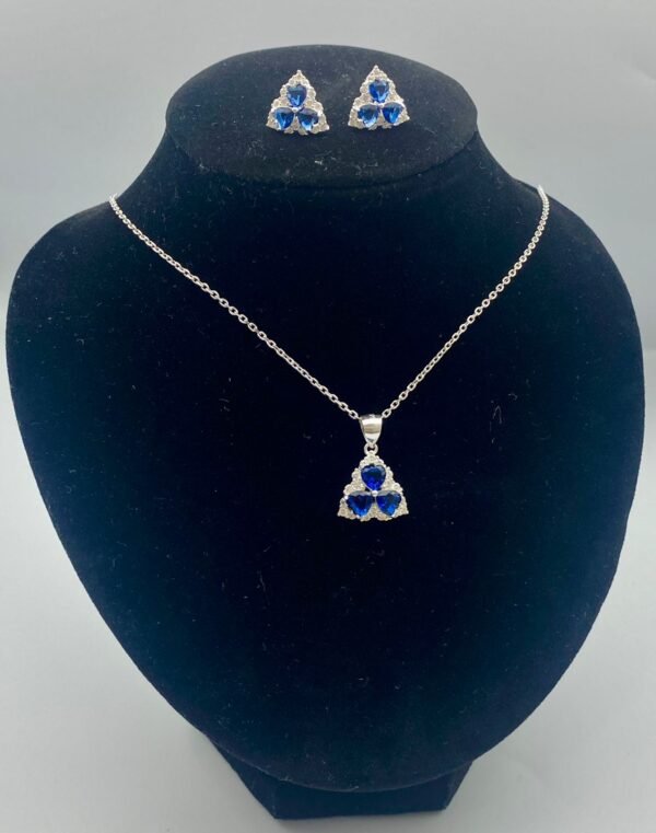 Set cadena y aretes de plata - Image 5