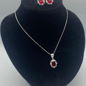 Set cadena y aretes de plata
