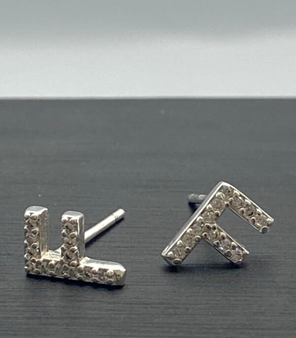 Aretes de letras plata - Image 7
