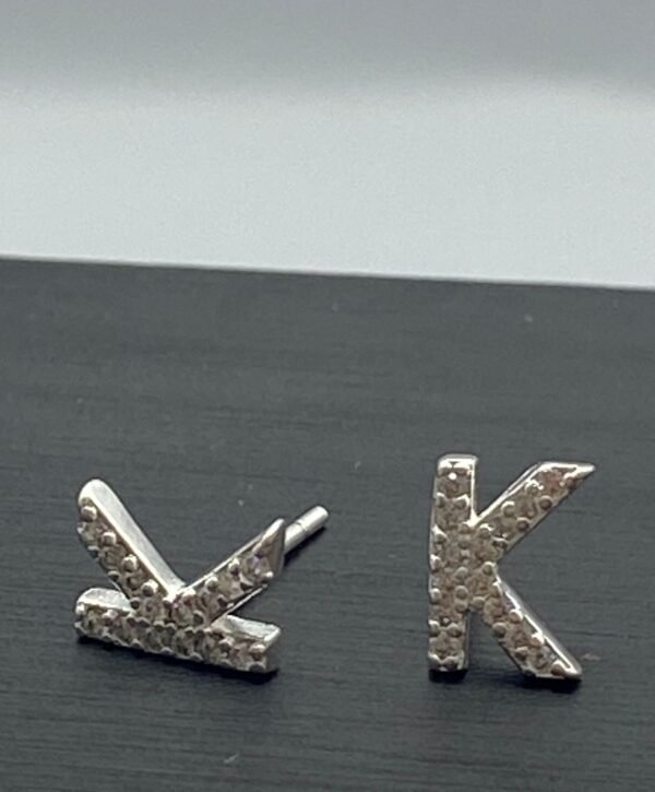 Aretes de letras plata - Image 2