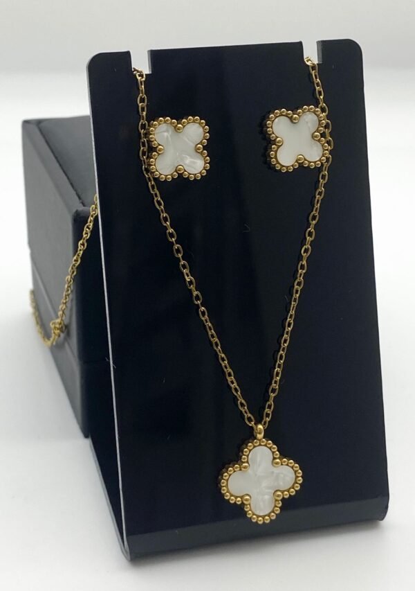 Cadena y aretes de acero - Image 13