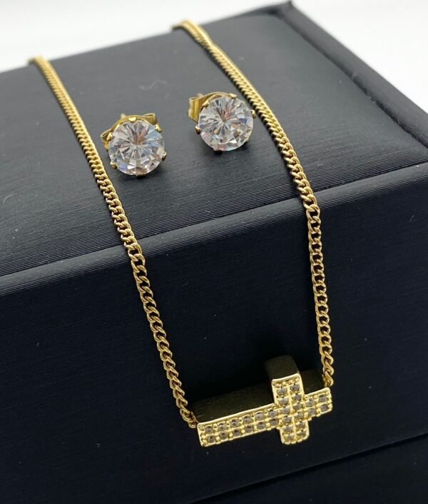 Set cadena y arete de acero - Image 2