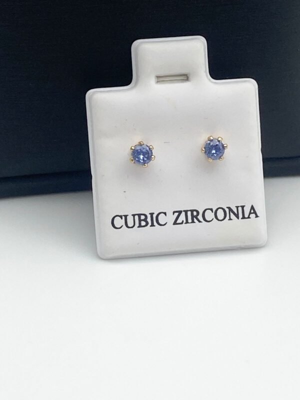Aretes zirconias pequeños